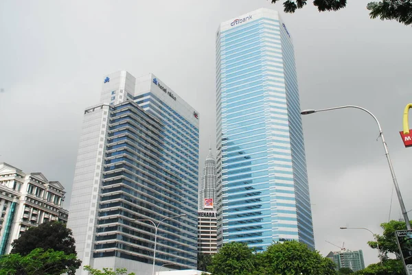 Torres Gemelas Petronas Centro Financiero Kuala Lumpur Malasia — Foto de Stock