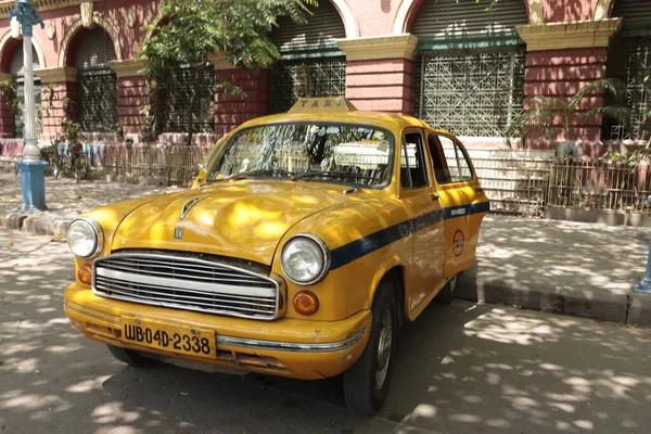 Sárga Taxi Úton — Stock Fotó