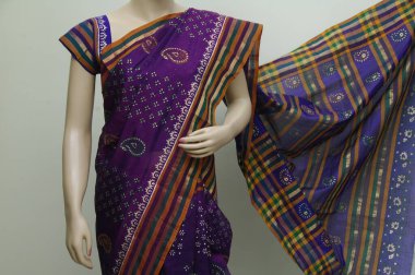 Doğal İpek Hint Sarisi