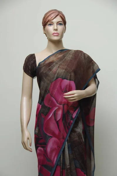 Natural Silk Indian Sari — ストック写真