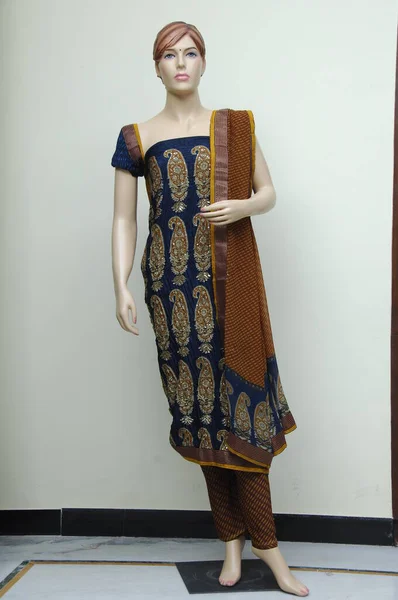 Natural Silk Indian Sari — 스톡 사진