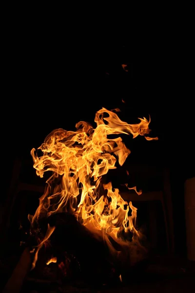 Llama Fuego Aislada Sobre Fondo Negro — Foto de Stock
