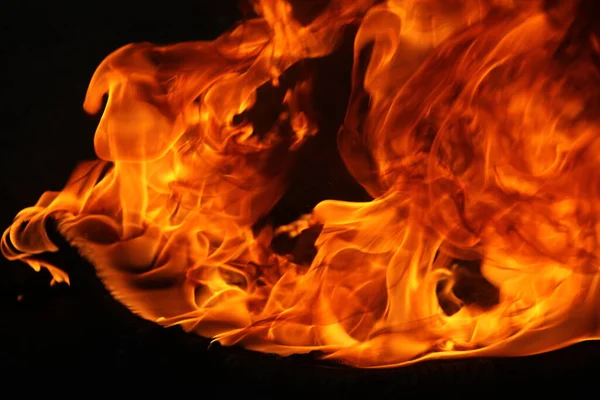 Tűz Láng Elszigetelt Fekete Háttér — Stock Fotó