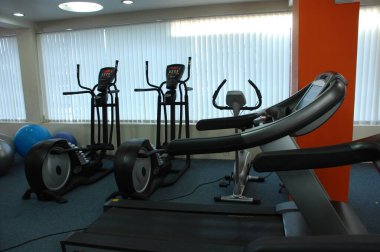 Bir Spor Salonu İçi Ekipmanı