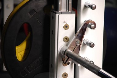 Bir Spor Salonu İçi Ekipmanı