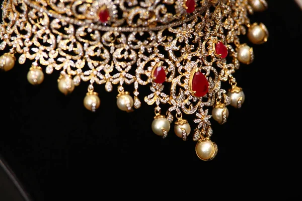 Indian Stone Gold Jewelry Macro Shot — Stock Photo, Image