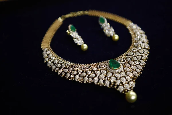 Indian Stone Gold Biżuteria Makro Shot — Zdjęcie stockowe