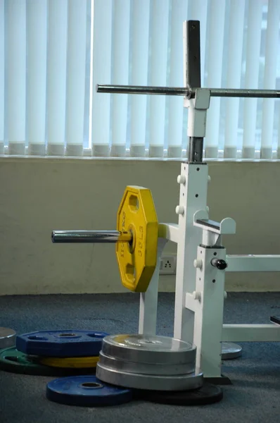 Attrezzatura Interno Una Palestra — Foto Stock