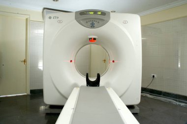 Hastanede MRI Tarayıcı Ekipmanı