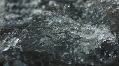 Bir Su Kesiğinin Kapanışı