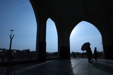 silhouettes at Corridor Arch Gate