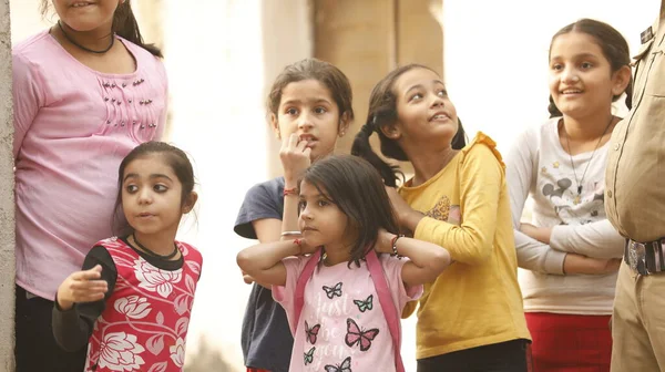 Young Indian Girls Waching Hyderabad India 15Th Aug 2022 — Foto Stock