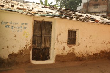 Terk Edilmiş Hindistan Köy Evi