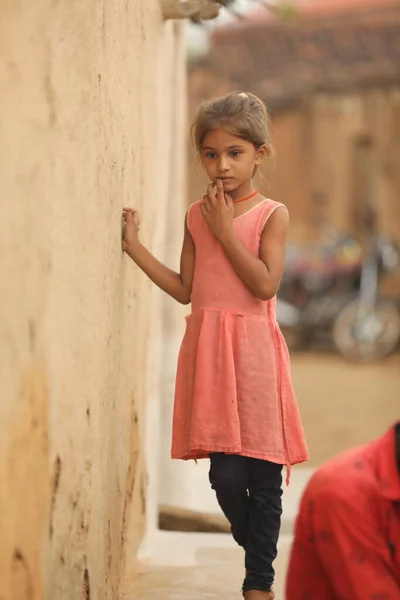 Indian Poor Children Watching Hyderabad India 2Nd Aug 2022 — ストック写真