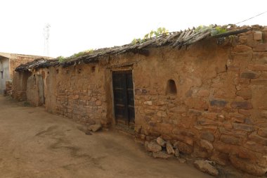 Terk Edilmiş Hindistan Köy Evi