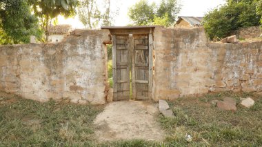 Terk Edilmiş Hindistan Köy Evi