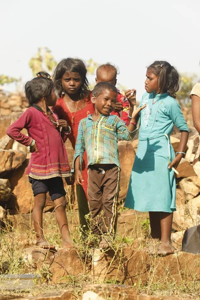 Indian Poor Children Watching Hyderabad India 2Nd Aug 2022 — ストック写真