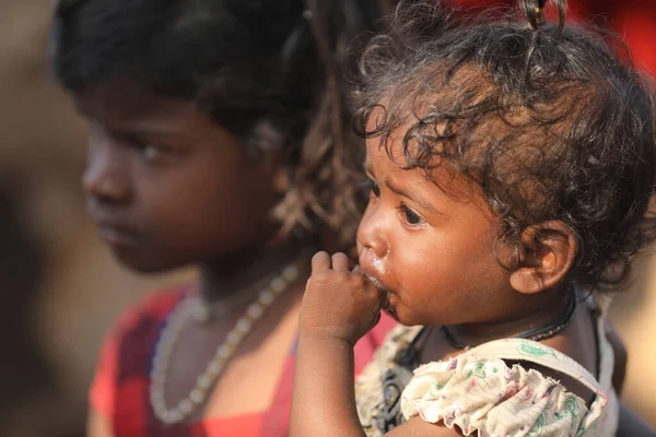 Indian Poor Children Watching Hyderabad India 2Nd Aug 2022 — Photo