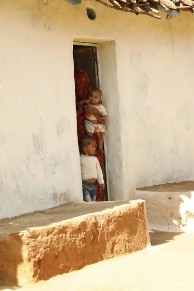 Индийские Бедные Дети Смотрят Хайдарабад Индия Августа 2022 Года — стоковое фото