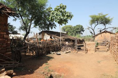 Terk Edilmiş Hindistan Köy Evi