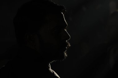 Man Head Silueti yakın plan