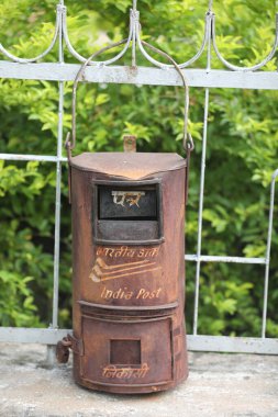 kraliyet posta kutusu