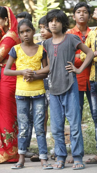 Indian Poor Children Watching Hyderabad India 2Nd Aug 2022 — Foto Stock