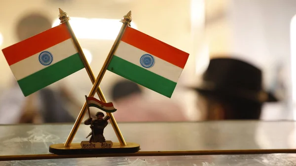 Индийский Флаг Столе — стоковое фото