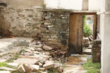 Terk Edilmiş Hindistan Köy Evi