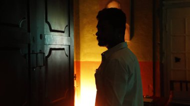 Man Head Silueti yakın plan