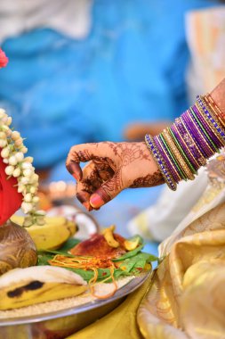 Geleneksel Hindu düğün töreni