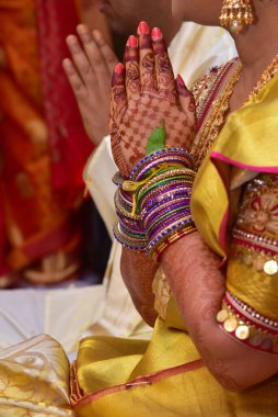 Geleneksel Hindu düğün töreni