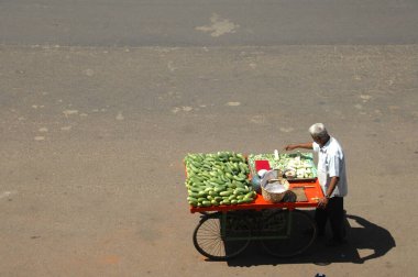 Hyderabad Hindistan 'daki işyerindeki insanlar 25 Ağustos 2022