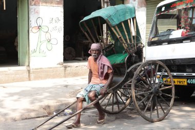 Hyderabad Hindistan 'daki işyerindeki insanlar 25 Ağustos 2022