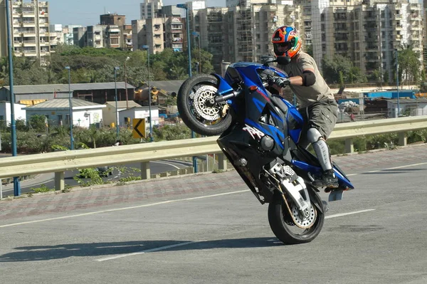 Motor Bike Rider Jalan Raya Kota Agustus 2022 Hyderabad India — Stok Foto