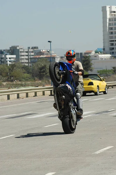 Moto Jinetes Ciudad Carretera Ago 2022 Hyderabad India — Foto de Stock