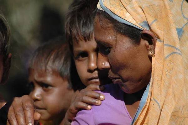 Indiano Povera Madre Bambino Guardando 22Nd Agosto 2022 Hyderabad India — Foto Stock