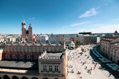 Meryem Ana Kilisesi, krakow Pazar Meydanı