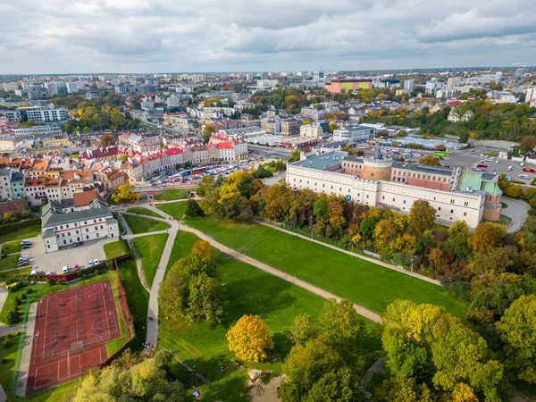 Lublin 'deki şehir merkezi ve kraliyet kalesi