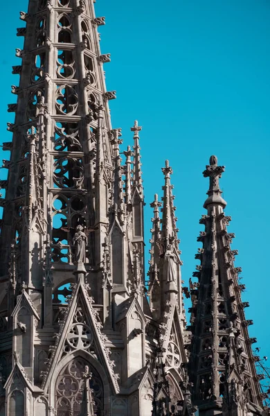 Ett Gotiskt Tempel Sagrada Familia Byggnaden Exteriör Varm Sommardag Barcelona — Stockfoto