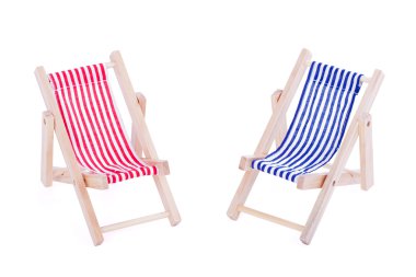 iki oyuncak plaj sandalye