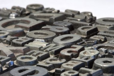 Tipo baş harfleri rastgele düzenleme