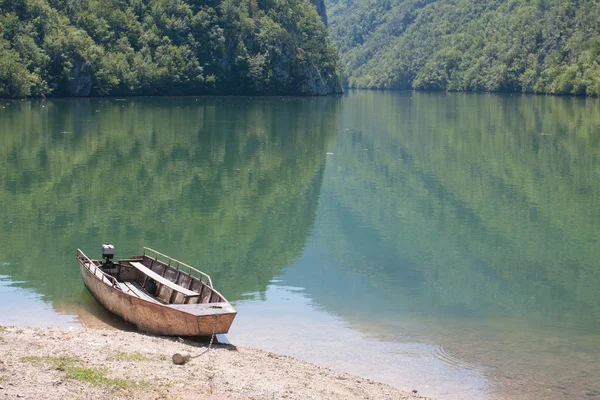 Old Rowboat — Stock Photo, Image