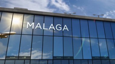 İspanya, Malaga 'ya inen uçak animasyon yapıyor. Cam havaalanı terminali ve jet uçağının yansımasıyla şehre vardık. Seyahat, iş, turizm ve ulaşım kavramı.