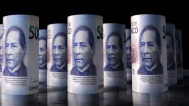 Mexico Pesos 'un para ruloları 3D animasyon döngüsü. Kamera MXN 'in önünde hareket ediyor. Kusursuz döngüsüz ekonomi, finans, iş ve borç kavramı.