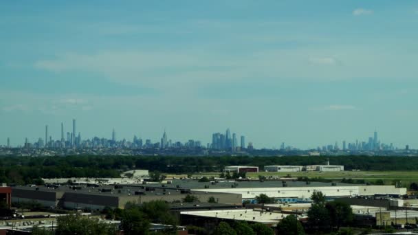 Ampla filmagem de Jersey City e Nova York Skyline — Vídeo de Stock