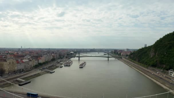 Aerial shot of Danube river and Budapest city skyline — 비디오