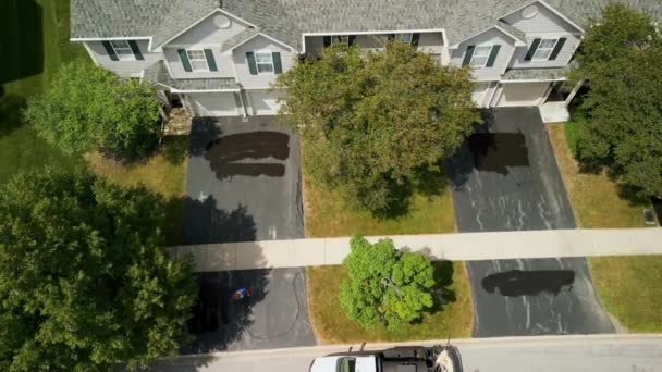 Aerial View Driveway Sealcoating Pavement Private Houses Suburbs High Quality — Video Stock