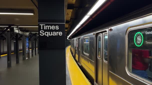 Trains Leaving Time Square Subway Station New York City High — 图库视频影像