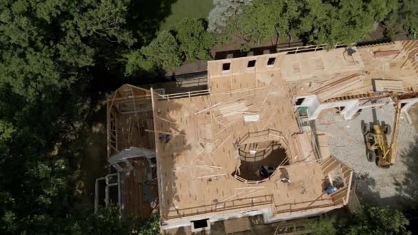 Aerial Top View Workers Building New Residential Home High Quality — Stok video
